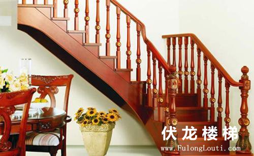 【产品7】L型实木整体楼梯